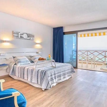 Global Blue Neptuno - By Global Holidays 21840 * Puerto de Santiago (Tenerife)